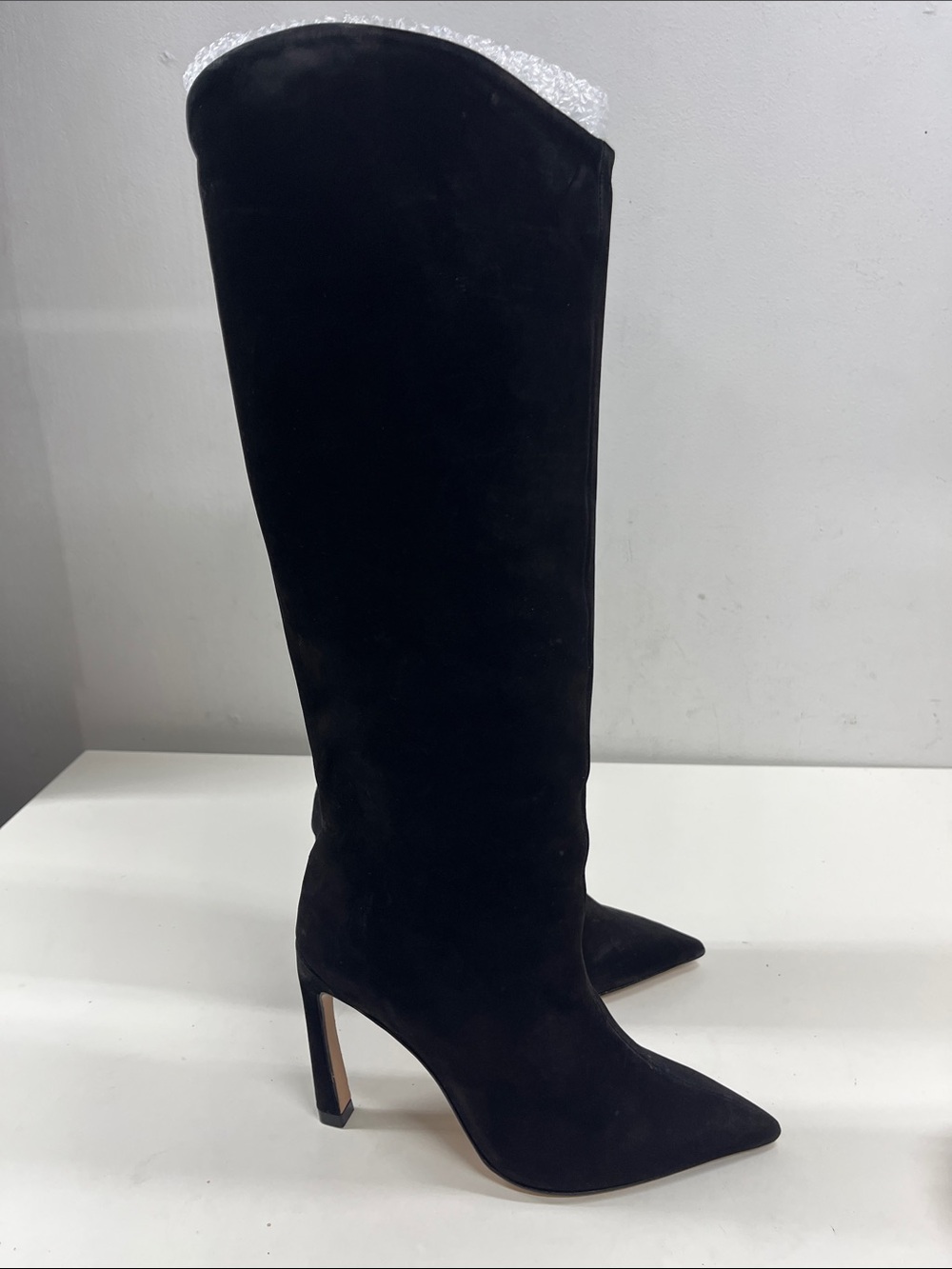 New Schultz Maryana Sculpt Nubuck Boot in Black Suede Size 5.5 - Picture 3 of 10
